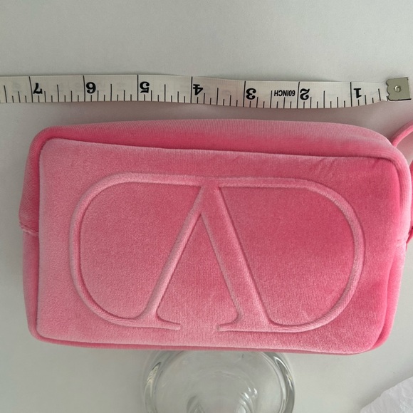 Valentino Petite Pochette Rose Pink Mini Pouch | Velvet Logo | Recycled Material - Picture 10 of 11